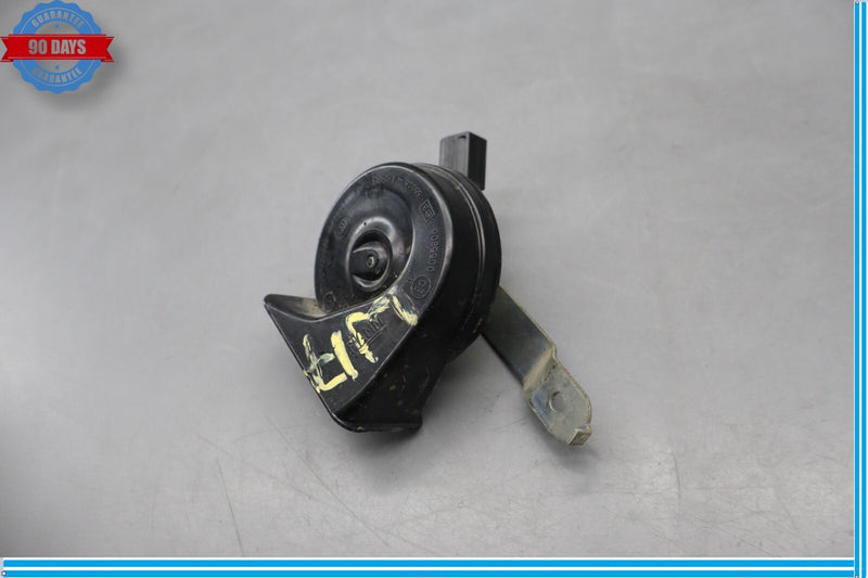 Load image into Gallery viewer, 14-21 BMW i3 I01 Hybrid Low Pitch Horn Tone Black 61337295681 Oem