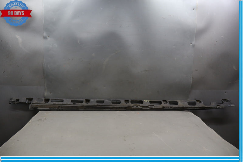 Load image into Gallery viewer, 13-19 Mercedes X166 GL450 Rear Right Passegner Side Rocker Panel Bracket Oem