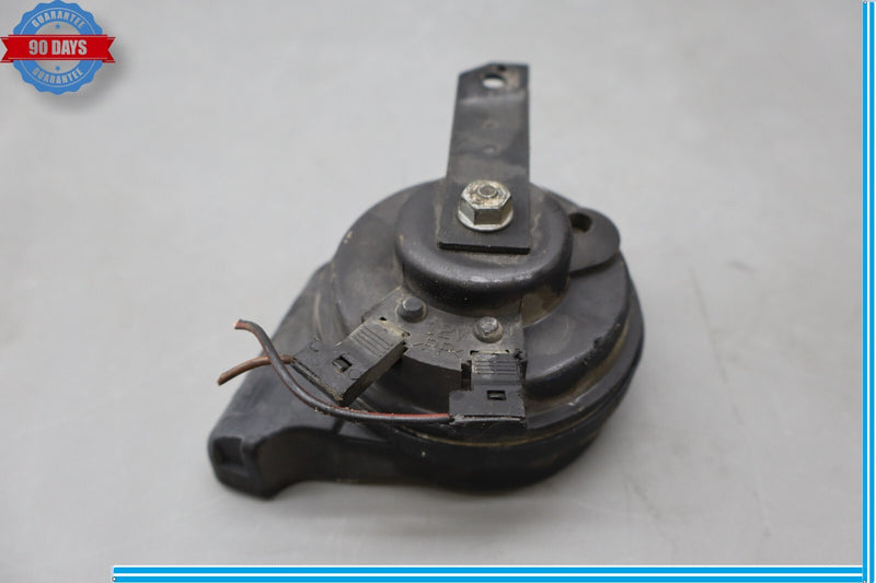 Load image into Gallery viewer, 03-06 Mercedes R230 SL500 SL600 Left Side High Tone Horn Pitch Oem