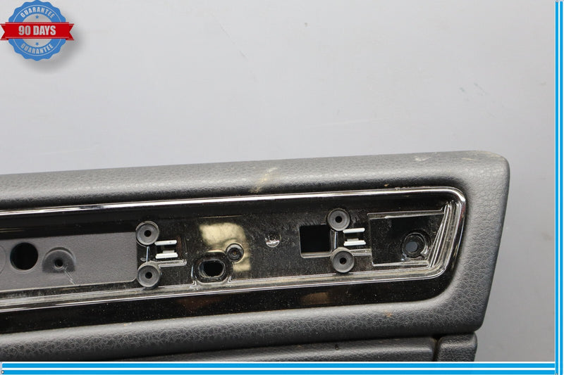 Load image into Gallery viewer, 11-14 Volkswagen VW Touareg Front Right Side Interior Door Panel Assembly Oem