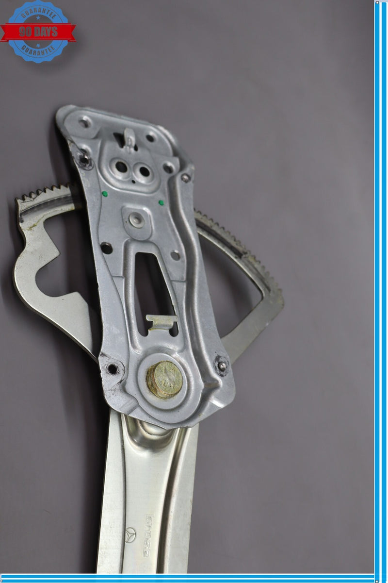Load image into Gallery viewer, 97-03 Mercedes W208 CLK320 CLK55 AMG Front Right Window Regulator Motor Oem