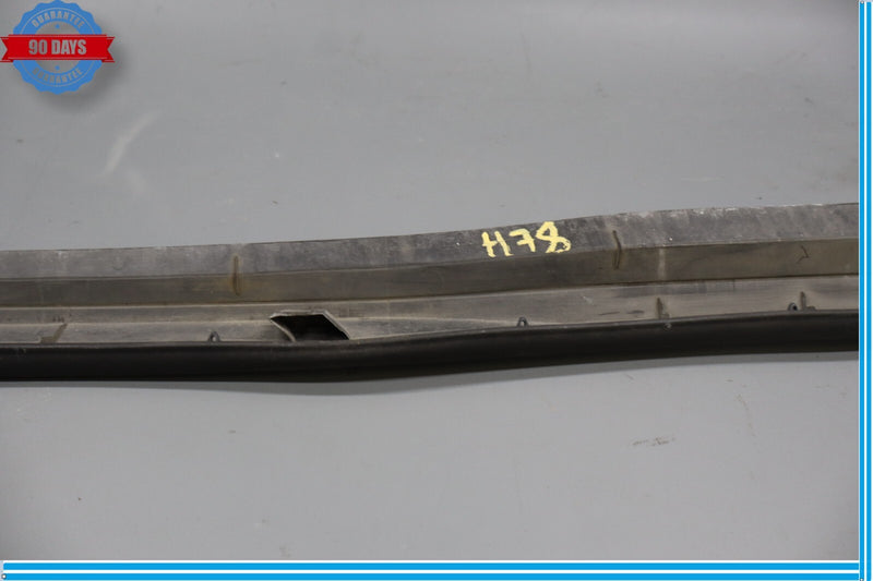 Load image into Gallery viewer, 07-12 Lexus XF40 LS460 Front Right Passenger Side Fender Upper Molding Trim Oem