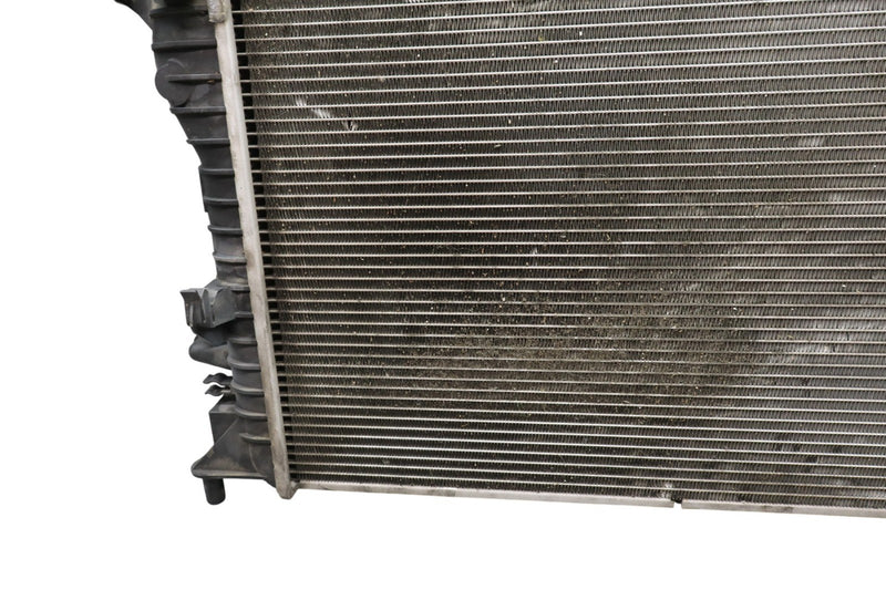 Load image into Gallery viewer, 10-13 Jaguar XJL XJ 3.0L Front Engine Cooling Radiator Assembly 9X238005AC Oem