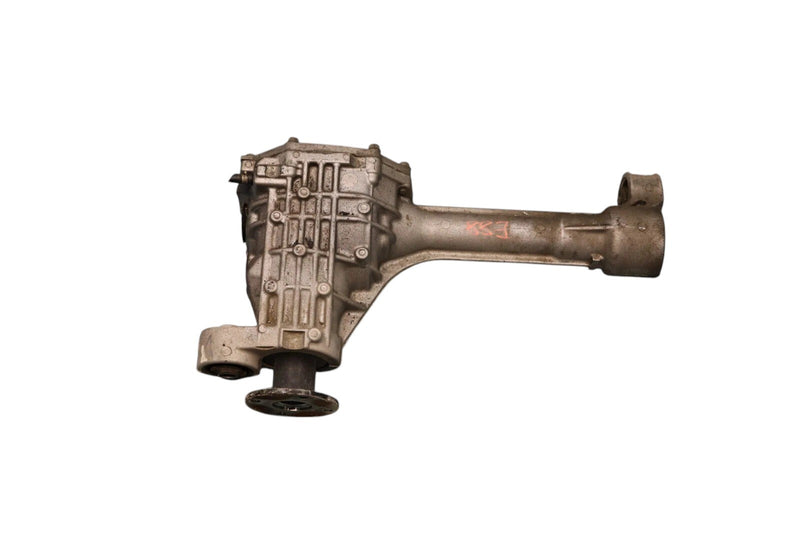 Load image into Gallery viewer, 11-17 Infiniti QX80 QX56 4WD Front Diff Differential Axle Carrier Assembly OEM