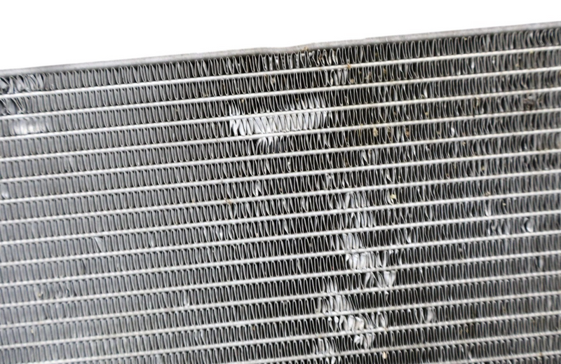 Load image into Gallery viewer, 13-19 Mercedes GL450 GL550 GLS550 Engine Water Cooling Coolant Radiator Oem