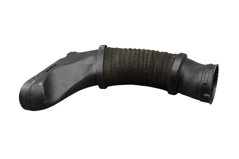Load image into Gallery viewer, 12-18 Mercedes CLS550 Left Side Engine Air Intake Duct Hose 2780905182 Oem