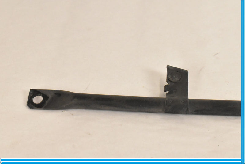 Load image into Gallery viewer, MERCEDES R230 SL-CLASS ENGINE CENTER RADIATOR CORE SUPPORT BRACE