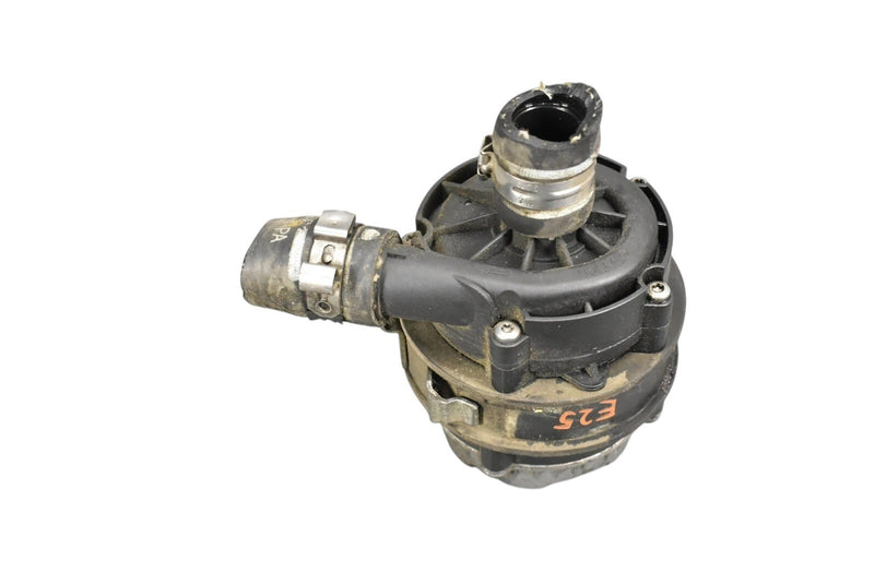 Load image into Gallery viewer, 14-20 Maserati Ghibli Auxiliary Secondary Electric Water Pump 670005347 OEM