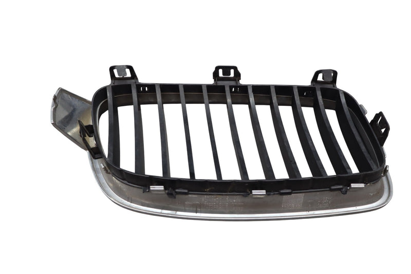 Load image into Gallery viewer, 12-18 BMW 320i 328i 428i F30 Right & Left Side Radiator Hood Grill Grille Oem