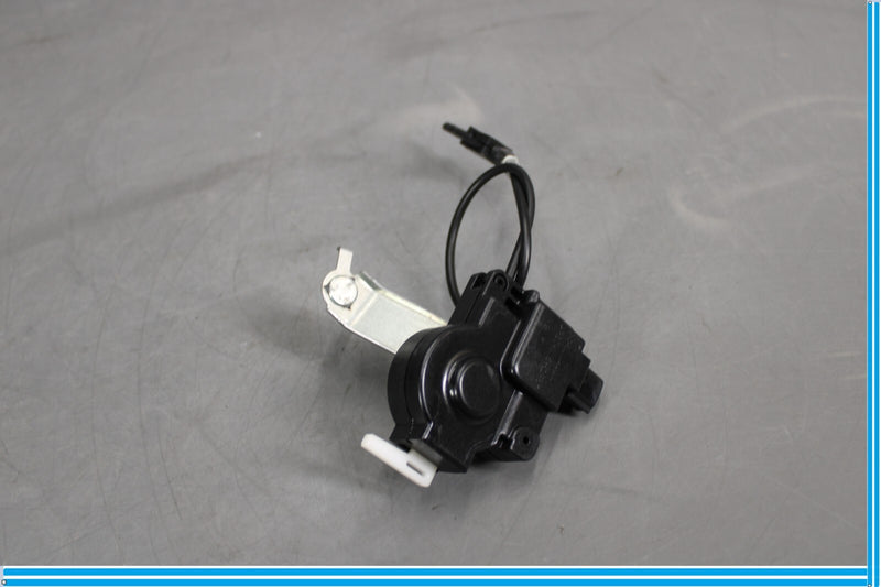 Load image into Gallery viewer, 07-17 Lexus LS460 Rear Fuel Tank Door Lid Lock Release Actuator Oem