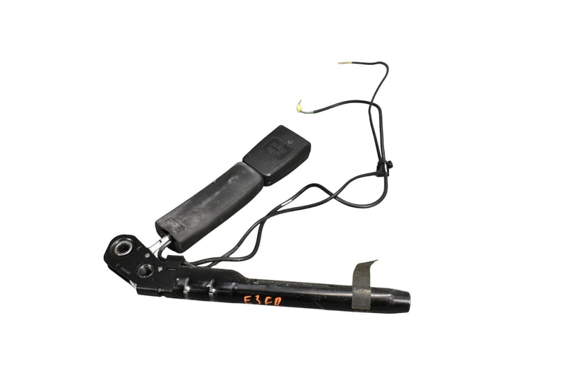 Load image into Gallery viewer, 07-14 Mercedes W221 S550 CL550 Front Right Passenger Side Seat Belt Buckle Oem