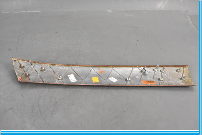 Load image into Gallery viewer, 03-12 Maserati Quattroporte M139 Front Left Interior Door Wood Trim Wood Oem