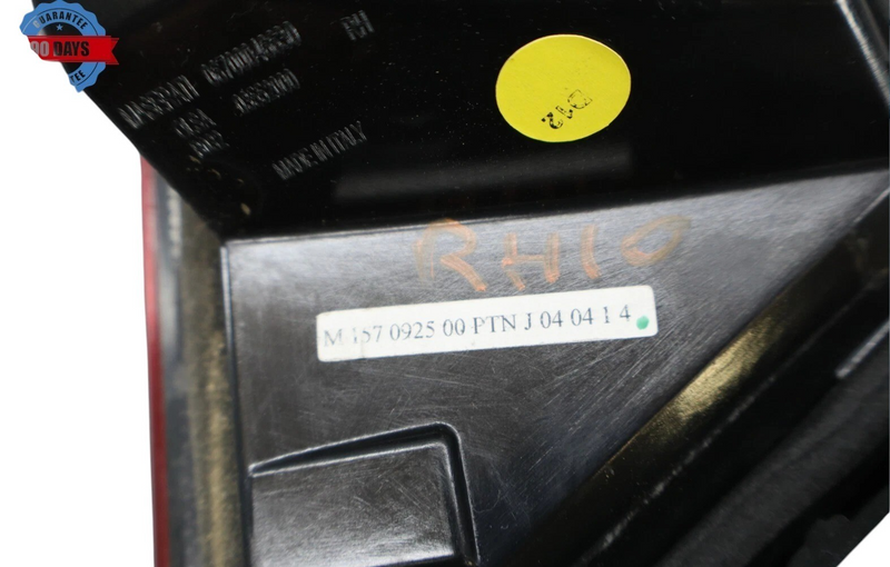 Load image into Gallery viewer, 14-20 Maserati Ghibli M157 Rear Right Side Inner Tail Light Lamp 6700046630 Oem