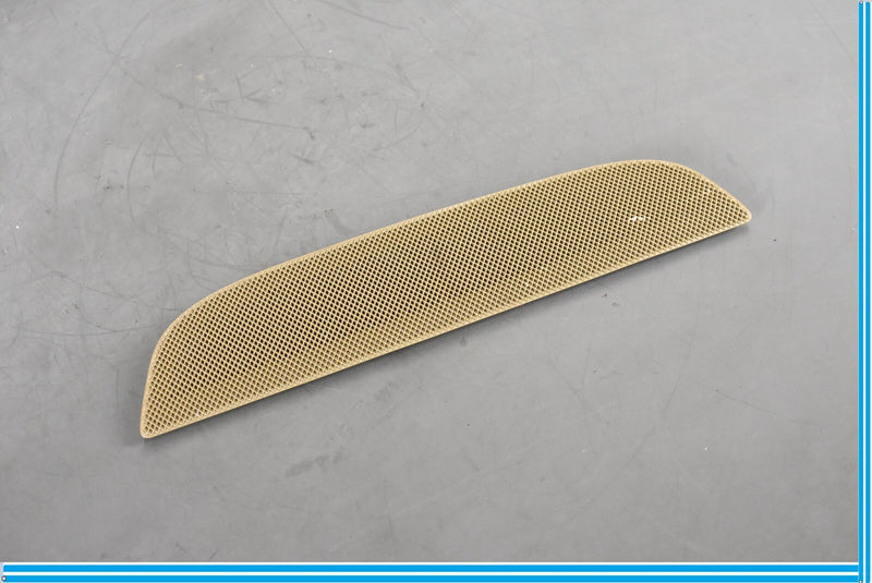 Load image into Gallery viewer, Mercedes X166 GL-Class Rear Quarter Panel Trunk Trim Vent Grille Oem