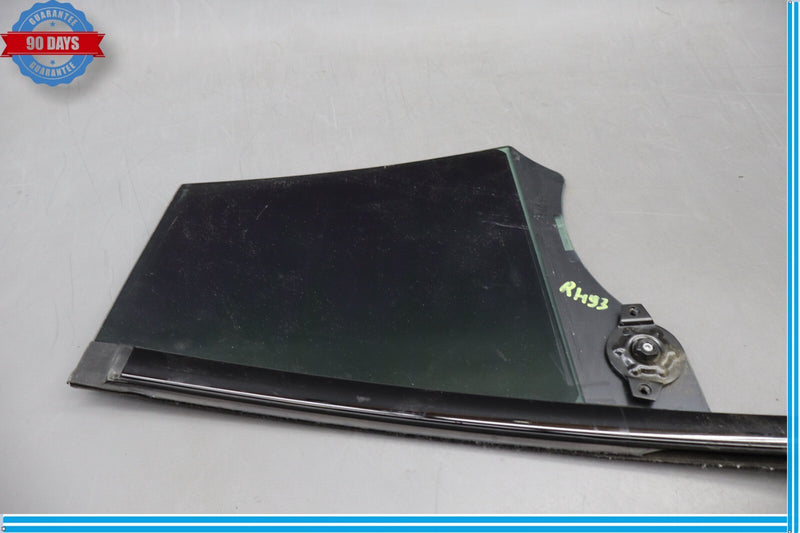 Load image into Gallery viewer, 10-17 BMW 535i GT xDrive Rear Right Passenger Side Quarter Window Glass Oem