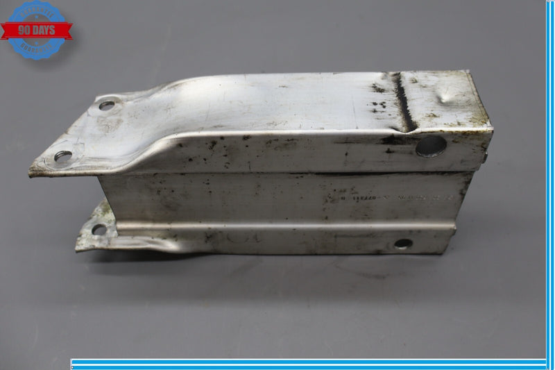 Load image into Gallery viewer, 08-14 Mercedes W204 C350 C250 Left Bumper Reinforcement Impact Bar Bracket Oem