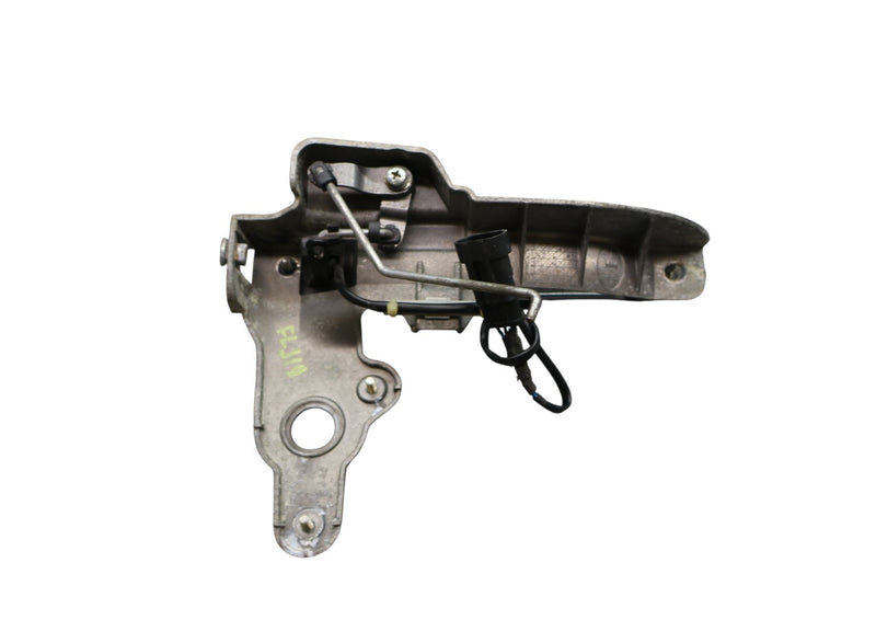 Load image into Gallery viewer, 03-13 Maserati Quattroporte M139 Front Left Side Exterior Door Handle Oem