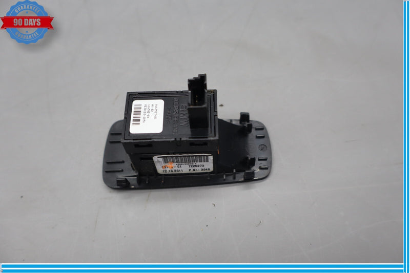 Load image into Gallery viewer, 12-18 BMW 650i 640i Front Or Rear Right Side Window Lifter Switch Button Oem