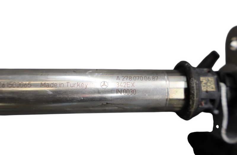 Load image into Gallery viewer, 11-18 Mercedes CLS550 W218 Right Side Fuel Injection Rail Line w/ Injectors Oem