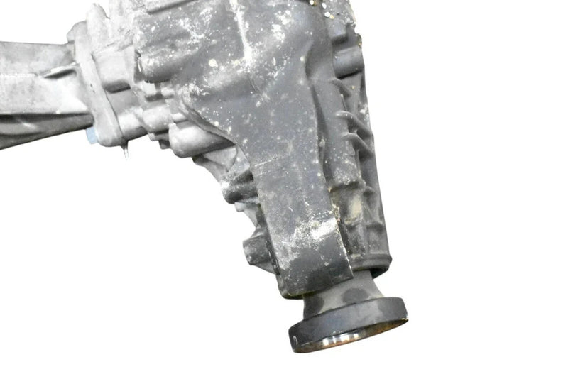 Load image into Gallery viewer, 06-13 Mercedes GL450 ML550 X164 Front Differential Axle Carrier 1643302202 Oem