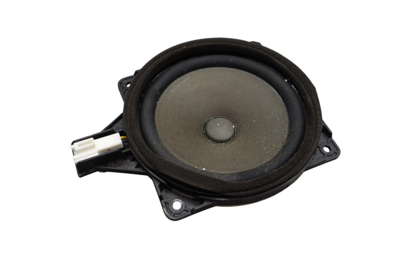 Load image into Gallery viewer, 11-16 Kia Optima Left Or Right Side Door Audio Sound Speaker 963302T000 Oem