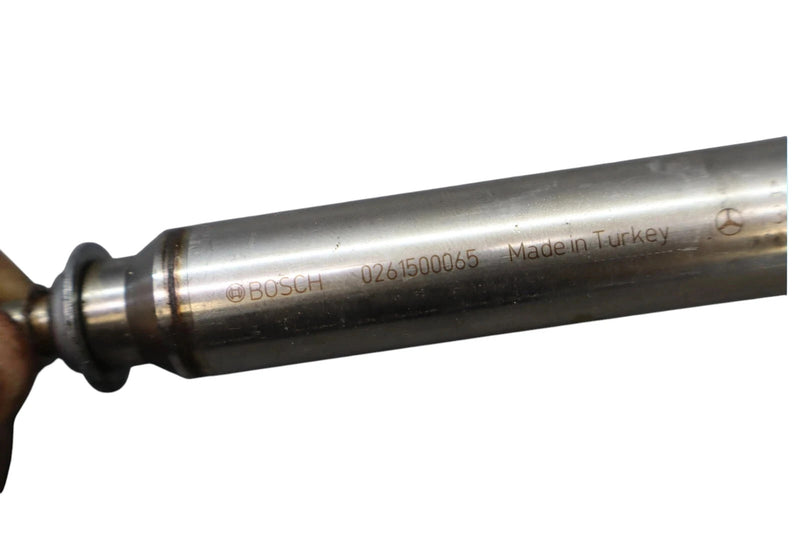 Load image into Gallery viewer, 11-18 Mercedes W207 GLS550 CL550 E550 Engine Motor Fuel Injector 0261500065 OEM