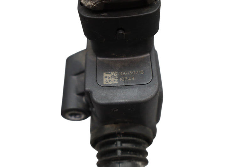 Load image into Gallery viewer, 14-20 Maserati Ghibli M157 Engine Motor Ignition Coil Module Set of 3 Oem