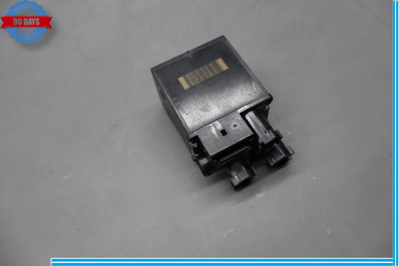 Load image into Gallery viewer, 10-12 Land Rover Range Rover Front Seat Lumbar Support Air Pump Oem