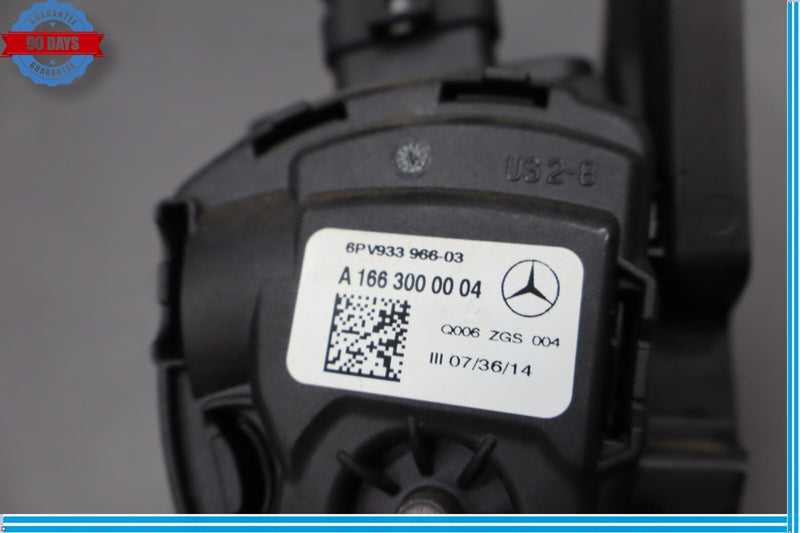 Load image into Gallery viewer, 06-19 Mercedes X166 GL450 ML350 Engine Gas Throttle Accelerator Pedal Oem