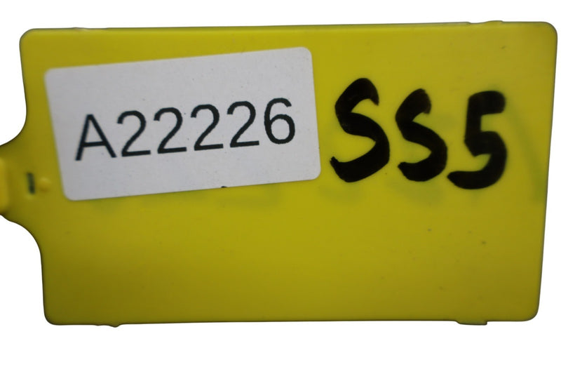Load image into Gallery viewer, 10-17 BMW 535i 550i GT xDrive Left Driver Side Rocker Skirt Cover Molding OemDMG