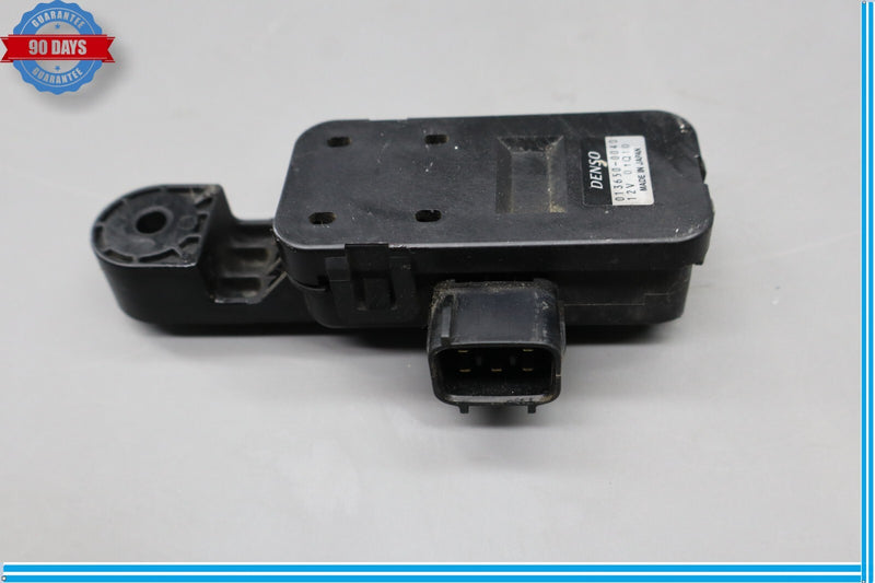 Load image into Gallery viewer, 14-17 Jaguar X152 F-Type Smog Emission Control Module Sensor W/o Bracket Oem