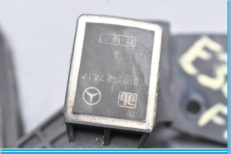 Load image into Gallery viewer, 07-12 Mercedes X164 GL450 Front Right Suspension Headlight Height Sensor Oem