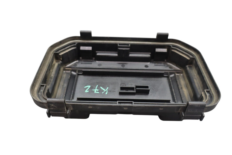 Load image into Gallery viewer, 12-18 BMW 320i 328i 428i F30 Power Distribution Fuse Box Module Cover Oem