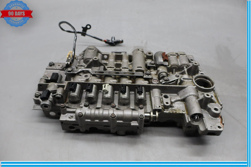 Load image into Gallery viewer, 11-18 Porsche Cayenne 958 VR6 Transmission Valve Body Mechatronic Oem