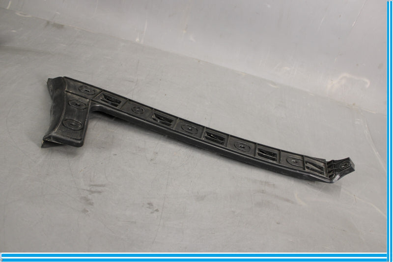 Load image into Gallery viewer, 06-12 Bentley Continental Rear Right Passenger Side Lower Bumper Guide Oem