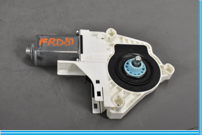 Load image into Gallery viewer, 11-17 Volkswagen VW Touareg Front Right Side Door Window Regulator Motor Oem
