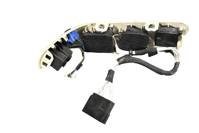 Load image into Gallery viewer, 03-13 Maserati Quattroporte M139 Front Right Side Seat Control Memory Switch OEM
