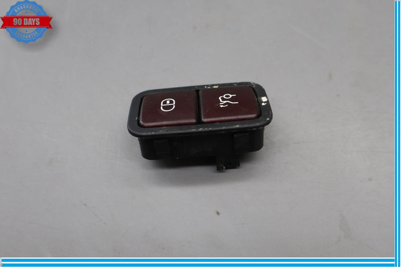 Load image into Gallery viewer, 07-14 Mercedes CLS550 SL550 Trunk Lock Close Button Switch 2208211479 Oem