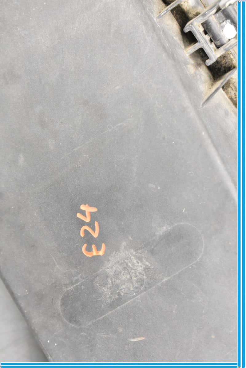 Load image into Gallery viewer, 94-97 Mercedes SL320 S320 R129 Air Inlet Intake Cleaner Box Oem