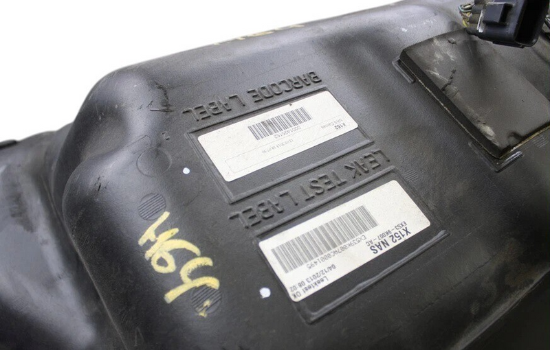 Load image into Gallery viewer, 14-24 Jaguar F-Type X152 Fuel Gas Tank Reservoir Assembly EX539K007AC Oem