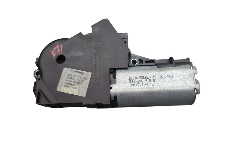 Load image into Gallery viewer, 10-17 BMW 535i 550i GT xDrive Sunroof Sun Roof Shade Glass Motor 9127381 Oem