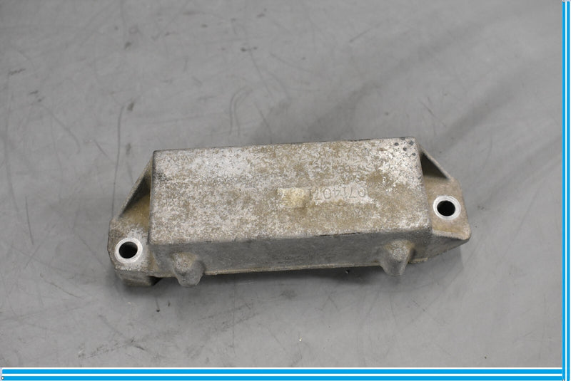 Load image into Gallery viewer, 06-13 Volvo C70 Rear Back Suspension Damper Vibration Bracket Oem