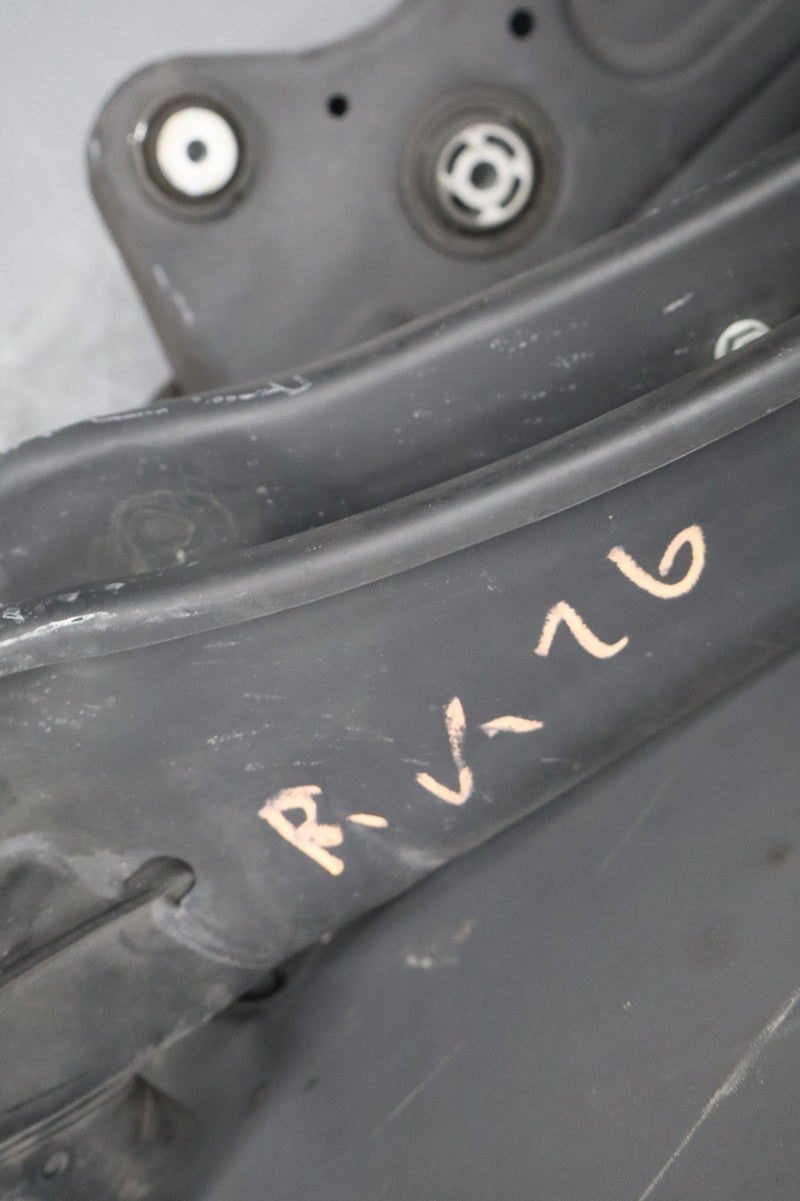 Load image into Gallery viewer, 10-18 Mercedes W212 E350 CLS400 CLS550 Rear Subframe Sub Frame Crossmember Oem