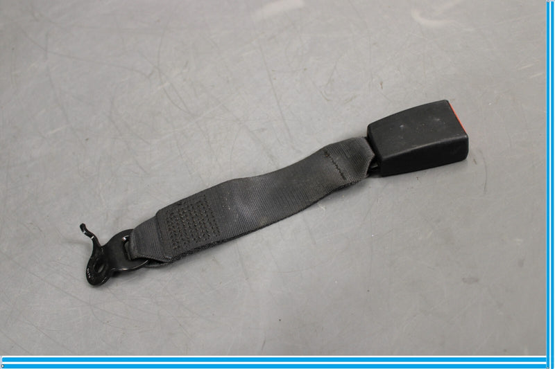 Load image into Gallery viewer, 09-15 BMW 750Li F01 F02 Rear Center Middle Seat Belt Seatbelt Buckle Oem