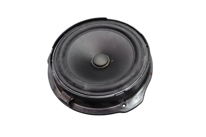 Load image into Gallery viewer, 06-18 Mercedes W212 E350 CLS550 Front Left or Right Audio Speaker Logic 7 OEM