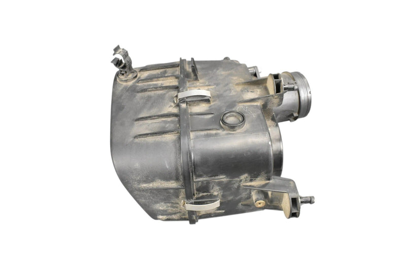 Load image into Gallery viewer, 14-18 Maserati Quattroporte Front Left Driver Engine Air Cleaner Intake Box Oem