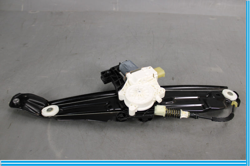 Load image into Gallery viewer, 09-15 BMW 750i 750Li F01 Rear Right Passenger Side Door Window Regulator Oem
