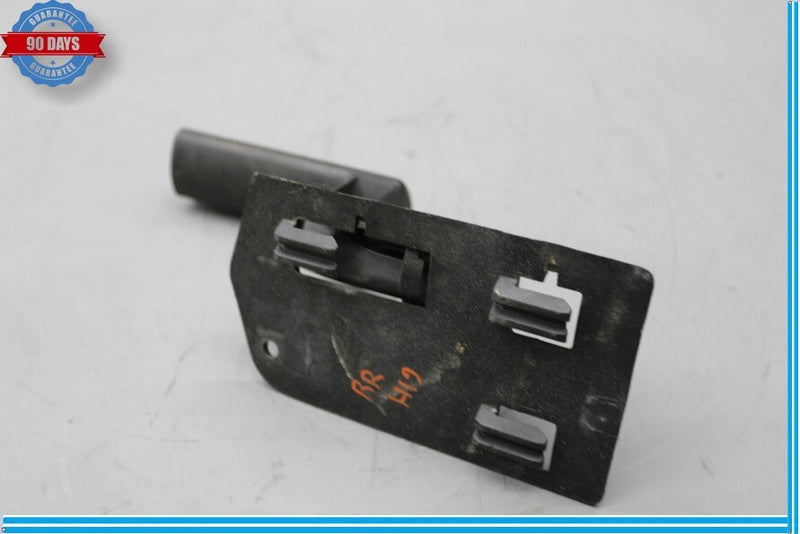 Load image into Gallery viewer, 03-07 HUMMER H2 Rear Right Passenger Side Interior Door Handle Oem