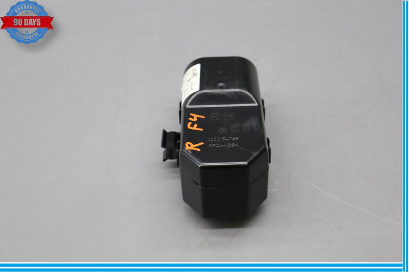 Load image into Gallery viewer, 10-13 Jaguar X351 XJ XJL Front Right Passenger Seat Lumbar Adjust Pump Oem