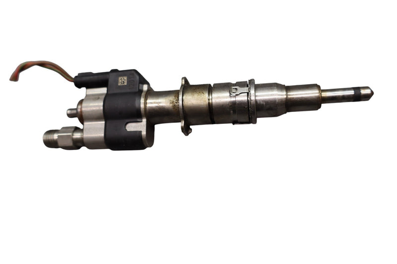 Load image into Gallery viewer, 09-19 BMW 650i 740i 740Li 750i Engine Fuel Injector 13538616079 Oem